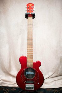♪Pignose PGG-200 ピグノーズ アンプ内蔵ギター ミニギター ☆D0207