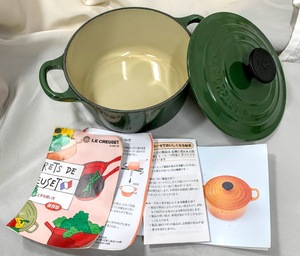 USED 未使用 LE CREUSET/ル・クルーゼ ココットロンド 16cm ダークグリーン 両手鍋 箱無 取扱説明書付 コレクション 自宅保管現状品 