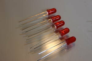  red color LED[5.]100ps.@[ luminescence diode ]