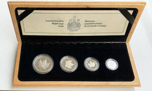 メープルリーフ・プラチナ貨１０周年記念プルーフセット