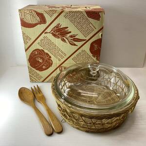 PYREX Pyrex beige k salad set heat-resisting glass cover attaching basket attaching container rock castle glass unused 