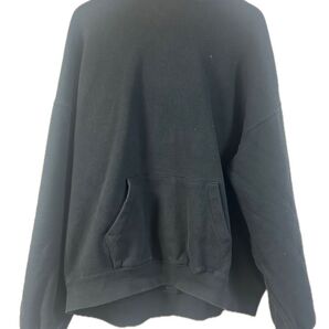 Fear of God ESSENTIALSパーカー