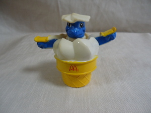 ＵＳ　Ｍｃ　1990年製　チェンジブルズ　ソフトクリーム　6センチ　ドール　飾り物　マクドナルド　変身
