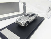 DCM 1/64 アストンマーティン Aston Martin DB5 銀_画像1