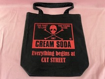 240112●○CREAM SODA　トートバック　ブラック　CAT STREET　角ドクロ　現状品○●_画像1