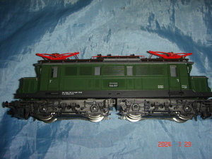 Железнодорожная модель Roco E44 017 HO