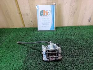 トヨタ　リアブレーキキャリパー　右　クラウン　AWS210　AWS210　2013　＃hyj　NSP155342