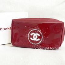 新品未使用 CHANEL シャネルレッド ホリデー ノベルティ 限定 赤 箱付き 化粧ポーチ ブランド ポーチ _画像1