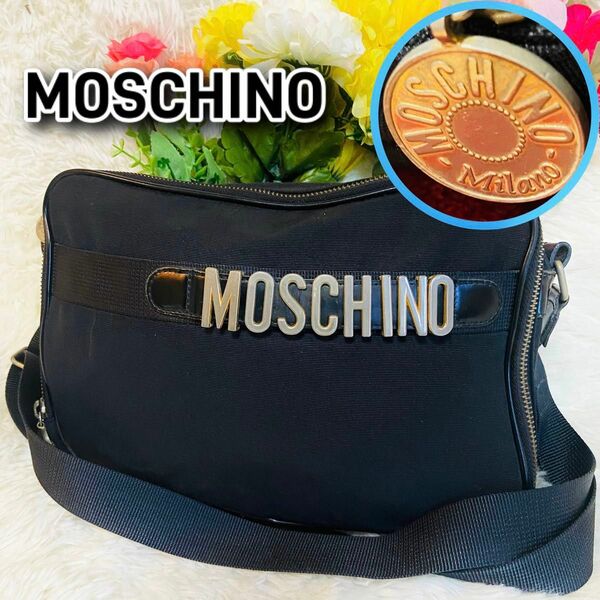 希少●MOSCHINO MILANO●モスキーノ●メタルロゴ●ショルダーバッグ●ミラノ●メンズ　レディース●ブラック●スクエア型