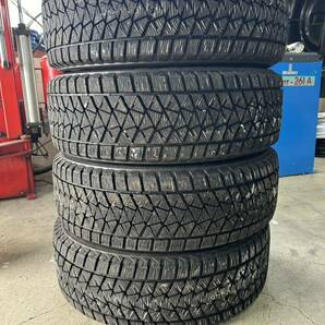 中古スタッドレス225/65R17 DMV2 2018年製造 4本です ハリアー、ラブ4の画像1