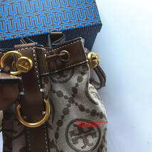 ☆新品☆TORY BURCH/トリーバーチバッグ ブラウン バケットバッグ トートバッグ ショルダーバッグ 2WAYバッグ 箱あり アウトレット品_画像4