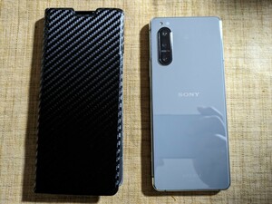 ★ 美完動品 Xperia 5ⅱ au SOG02 SONY グレー SIMロック解除済　ガラスフィルム・レンズフィルム装着　ケース付き