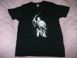 松平健 マツケン 時代劇 侍 サムライ 暴れん坊将軍 プリント Tシャツ 半袖 シャツ ブラック XL