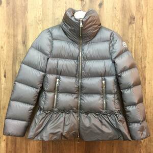 tu139 MONCLER モンクレール ダウンジャケット グレー レディース ※中古