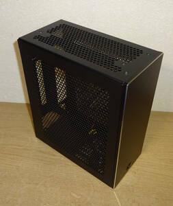 VELKASE VELKA 3 極小mini ITX グラボ搭載可能