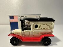 トミカ 青箱 T型フォード　コマーシャルバン　Happy Home BREAD Mills baking co. F13 No.F11 絶版　外国車シリーズ アメリカ車　日本製_画像2