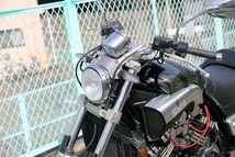 Yamaha `01 V-MAX 1200 2WE R6/7迄検査有り フルLED化カスタム車両 エンジンかかり良く好調！ VMAX1200_画像4