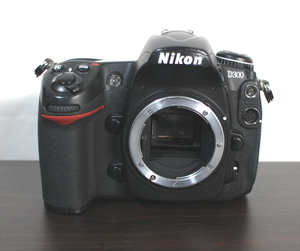 Nikon D300 ニコン 一眼レフ ボディ