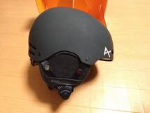 ◇美品　BURTON anon ヘルメット キッズ スキー スノーボード 52～55㎝_画像4