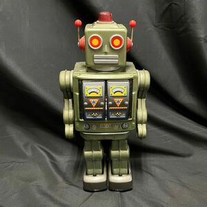 BAY272シ おもちゃ ロボット ブリキ 電池式 レトロ アンティーク 二足歩行
