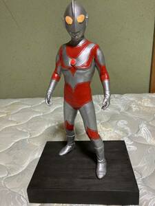 帰ってきたウルトラマン 電飾改品　(以前ヤフオク入手品) 箱無し　高さ36センチ