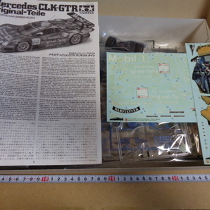 タミヤ１/２４スポーツカーシリーズ№214 メルセデスCLk-GTR オリギナルタイレの画像4