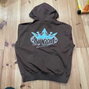 9090 King Logo Zip Hoodie