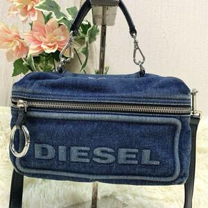 ディーゼル【3wayバック】クロスボディ ショルダー カメラバッグ DIESEL FUTURAH Crossbody ハンド デニム ロゴ 肩掛け 斜め掛け スクエア