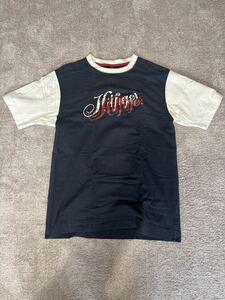 本物正規品　Tommy Hilfiger トミーヒルフィガー　Tシャツ　メンズLサイズ　HIPHOP ヒップホップ　supreme ローライダー　インパラ　アメ車