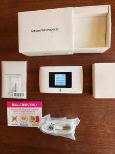 Rakuten WiFi Pocket 2C ZR03M モバイルルーター 楽天 ポケットWi-Fi 白 ホワイト 動作良好 付属品完備