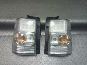 トヨタ（TOYOTA）※同梱不可※ピクシススペース L575A 左右セット 後期 LED点灯OK 品番 81550-B2500