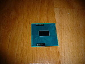 CPU　インテル i5-3320M　2.6GHz～3.3GHz