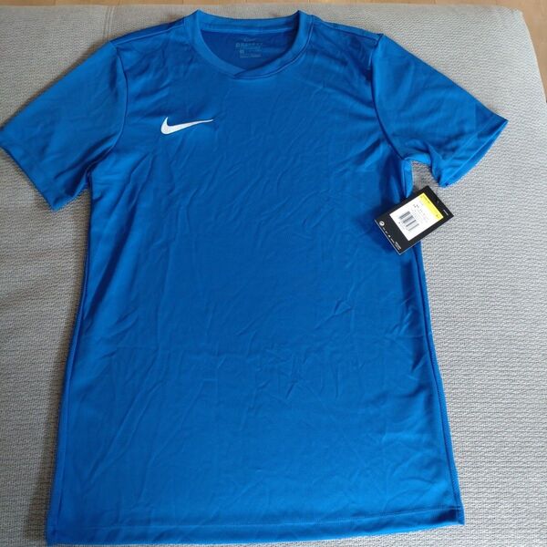 NIKE Tシャツ