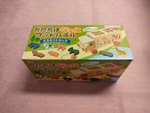 【未使用品】かたちはなぁに ウッドパズル どうぶつトラック つみき