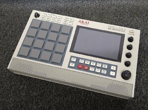 ＄限定モデル【 AKAI アカイ Professional スタンドアローンサンプラー MPC LIVE2 Special Retro Edition ドラムマシン 音響機材】KH11157