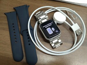 ＄【 Apple Watch SE 第2世代 GPSモデル 40mm アルミニウムケース・ブレス スポーツバンド付属 スマートウォッチ アイフォン】KH10875