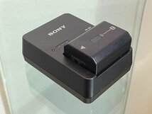 ★綺麗【SONY ソニー バッテリーチャージャー BC-QZ1 デジタル一眼カメラ α 急速充電チャージャー 高容量バッテリーNP-FZ100専用】NA00517_画像7