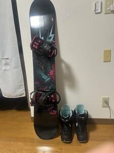 中古レディース ボード３点セット 板K2 143cm キャンバー BURTONブーツ 24.5cm Salomonバインディング