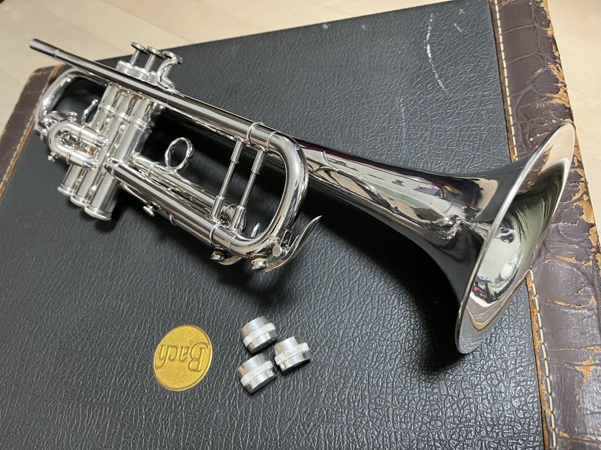 カリキオ D.CALICCHIO LOS ANGELES 中古 トランペット 純正 カリキオ D.CALICCHIO LOS ANGELES 中古 トランペット 純正