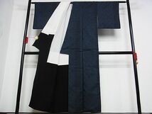 平和屋-こころ店■本場大島紬　菱文　着丈150cm　裄丈61cm　正絹　逸品　B-oa8082_画像3