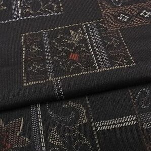 平和屋-こころ店◆お召 色紙重ね草花文 黒地 着丈153cm 裄丈62cm 正絹 逸品 mop1317の画像5