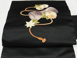 平和屋-こころ店■現代アンティーク　貝島はるみ　綺麗伝説　九寸名古屋帯　刺繍　草花文　黒地　正絹　逸品　A-ay648