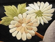 平和屋-こころ店■現代アンティーク　貝島はるみ　綺麗伝説　九寸名古屋帯　刺繍　草花文　黒地　正絹　逸品　A-ay648_画像4