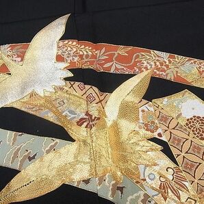 平和屋川間店■豪華黒留袖 駒刺繍 葛帯吉祥飛鶴文 金彩 着丈164.5cm 裄丈66cm 正絹 逸品 A-cs4232の画像6