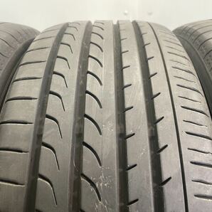 235/50R18(97V)[商品番号7236] ヨコハマ BluEarth RV-02 2021年製 4本セット 235/50/18の画像4