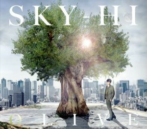 ＯＬＩＶＥ（Ｌｉｖｅ盤）（ＤＶＤ付）／ＳＫＹ－ＨＩ（ＡＡＡ）