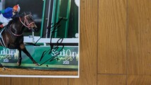 2023年サウジカップ優勝パンサラッサの騎乗した吉田豊騎手サイン入り写真。Ａ４サイズ。_画像2