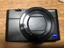 SONY DSC-RX100M3 専用ケース、バッテリー　ミラーレスカメラ　SDカード_画像3