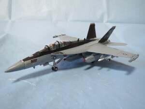 【リペイント完成品】1/144 F-Toys 『 EA-18G GROWLER 』第141戦術電子飛行隊 「シャドーホークス」CAG機 2016