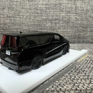 1/64 T&P TP MODEL LBWK トヨタ TOYOTA ALPHARD アルファード ブラック 内装レッド 世界限定699pcsの画像3